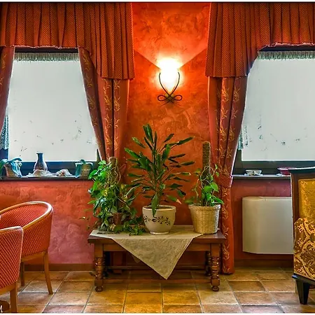 Pesek فندق San Dorligo della Valle