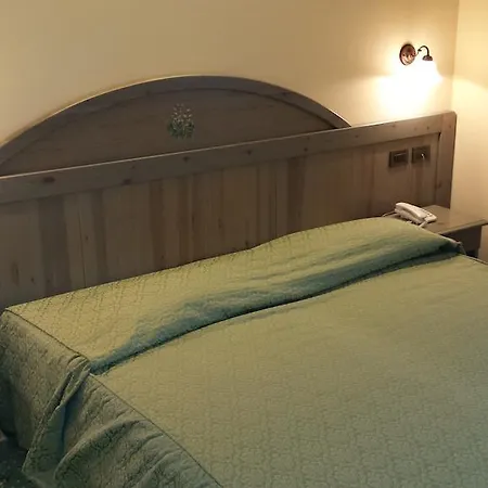 Pesek San Dorligo della Valle