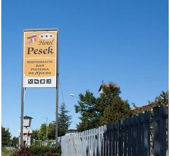 Hotel Pesek San Dorligo della Valle