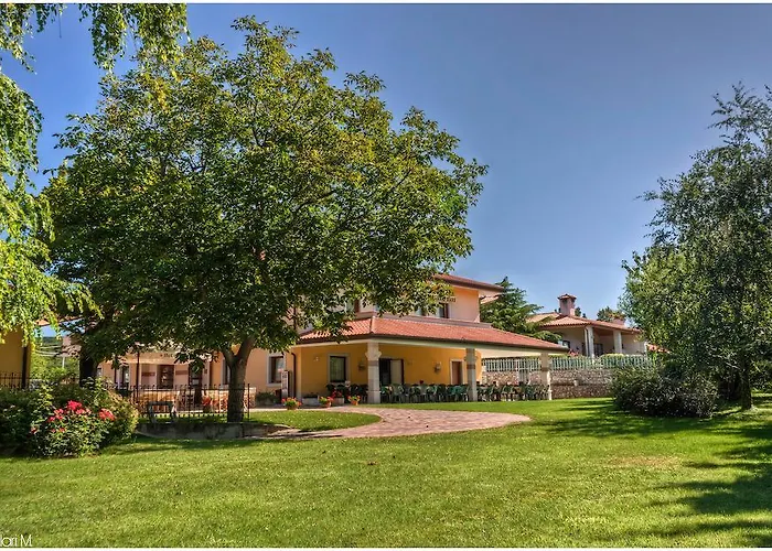 Pesek San Dorligo della Valle